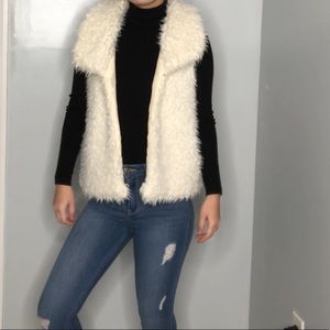 Arizona jeans white shepherd teddy fur vest XL 16